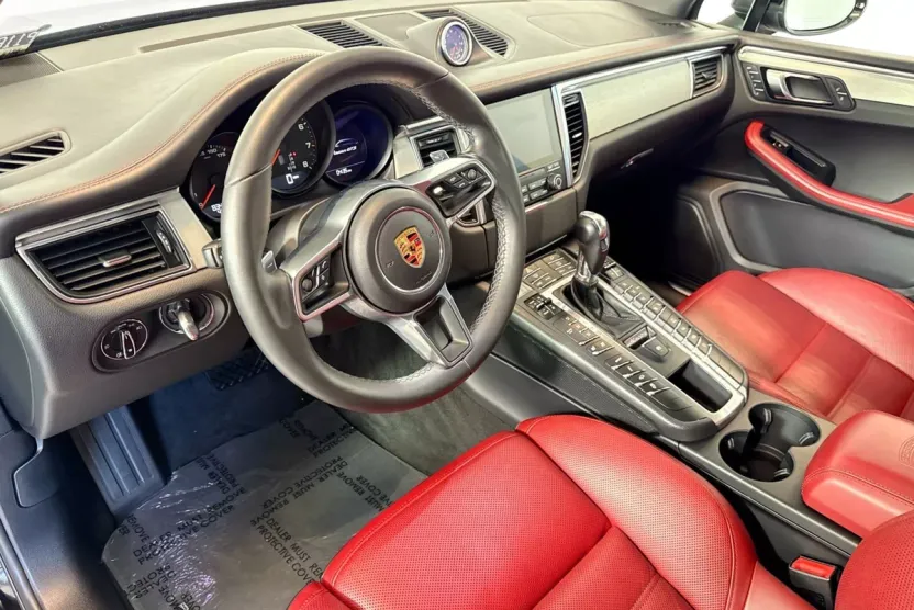 2018 Porsche Macan GTS photo 1