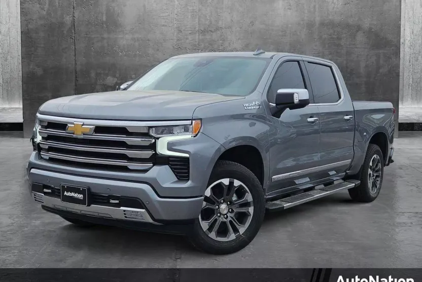 2025 Chevrolet Silverado 1500 High Country photo 1