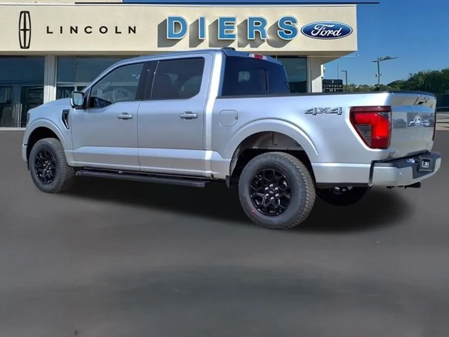 2025 Ford F-150 XLT photo 1
