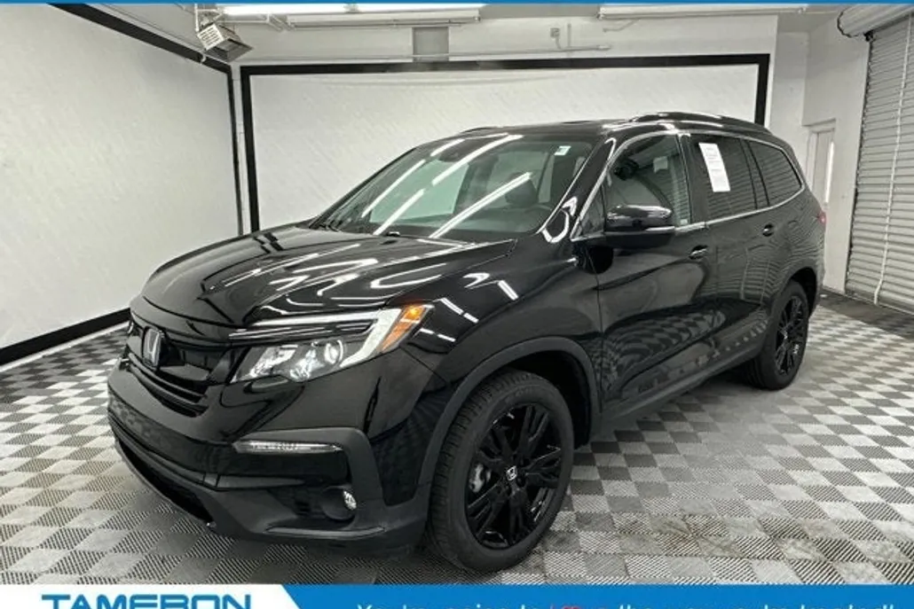 2022 Honda Pilot Special Edition photo 1