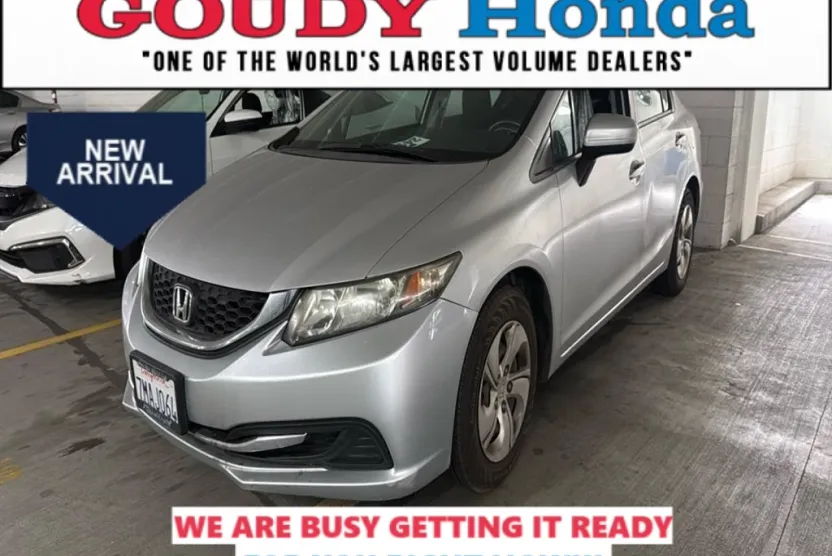 2015 Honda Civic LX photo 1