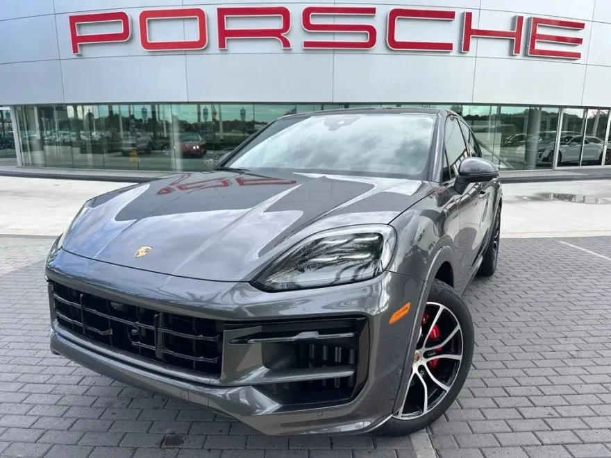 2026 Porsche Cayenne S Coupe photo 1