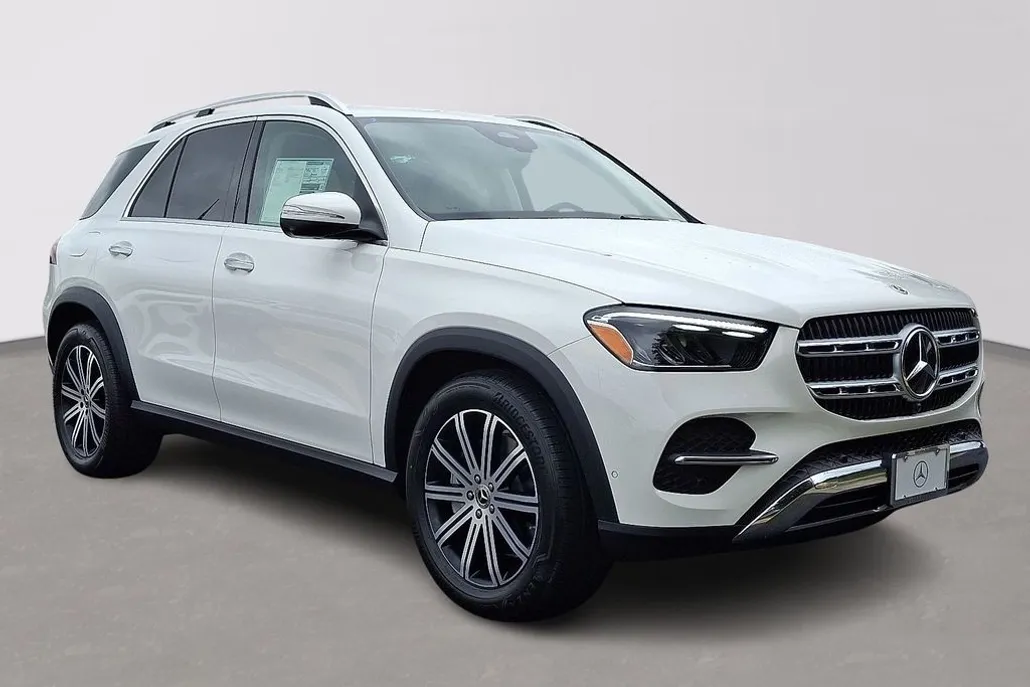 2026 Mercedes Benz GLE 450e 4MATIC photo 1