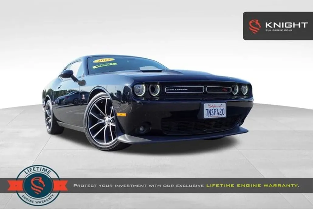 2015 Dodge Challenger R/T Scat Pack photo 1