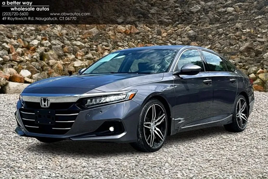 2022 Honda Accord Hybrid Touring photo 1