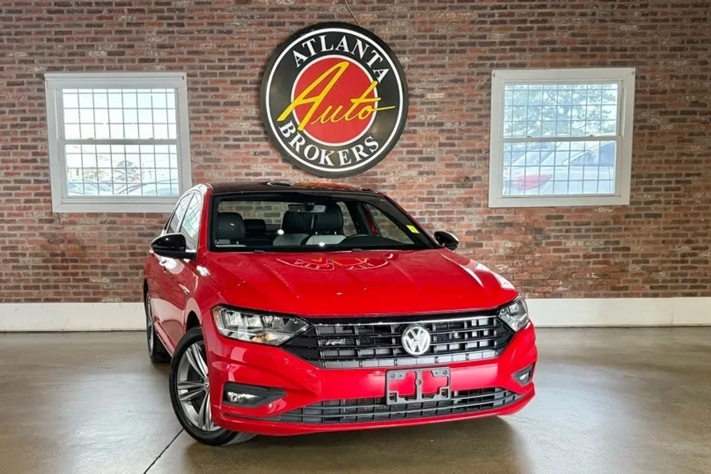 2020 Volkswagen Jetta R-Line photo 1