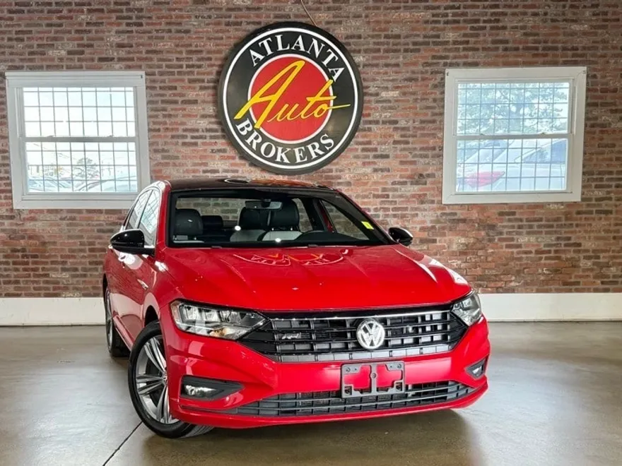 2020 Volkswagen Jetta R-Line photo 1