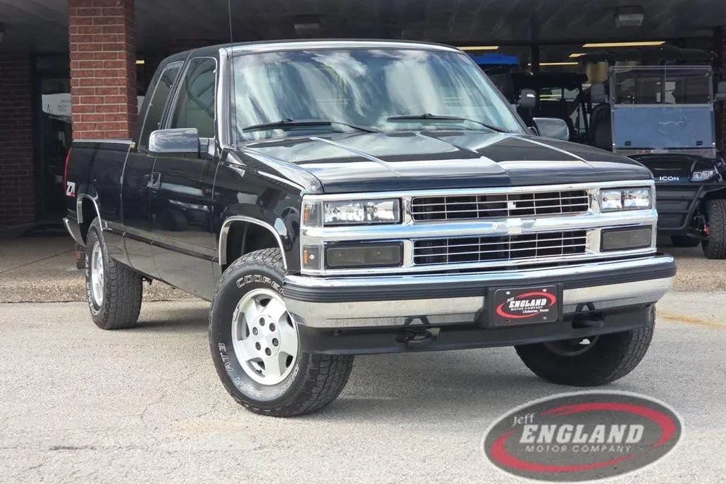 1994 Chevrolet Silverado photo 1