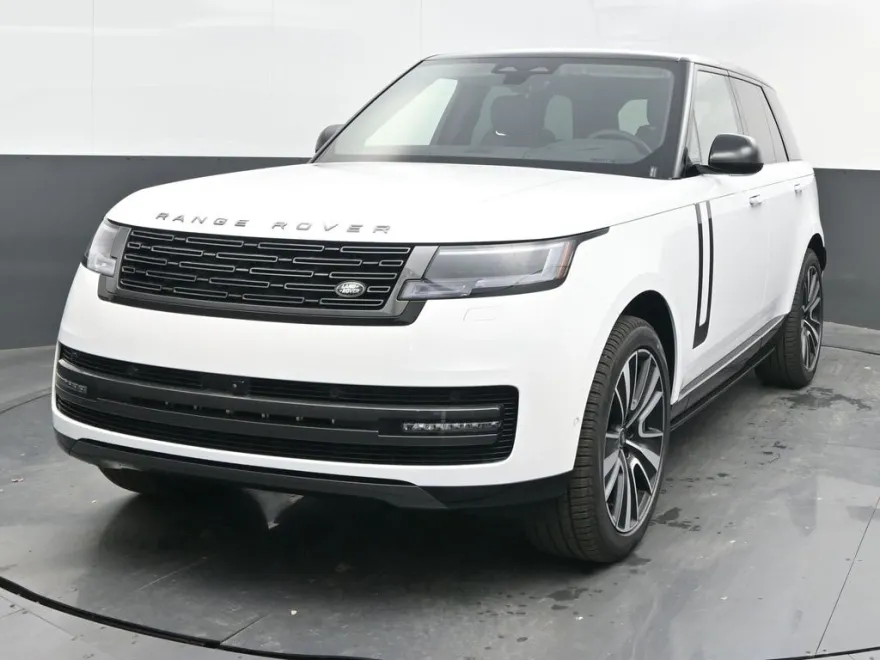 2025 Land Rover Range Rover SE photo 1
