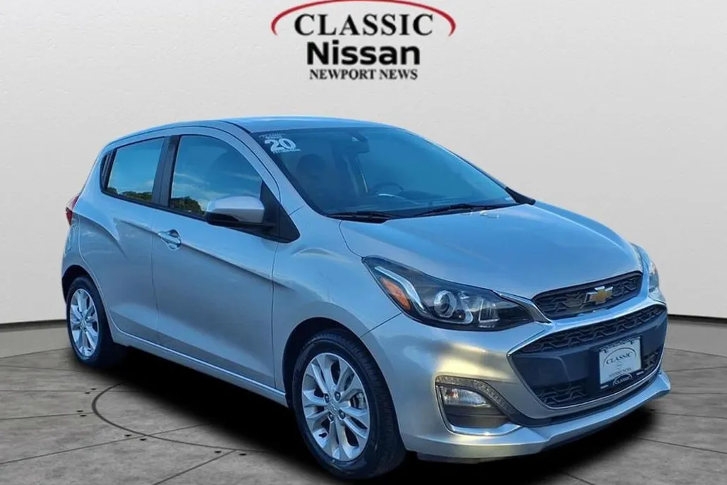 2020 Chevrolet Spark 1LT LT photo 1