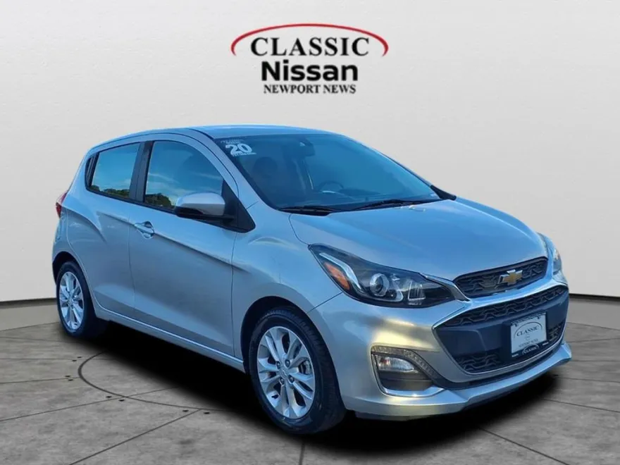 2020 Chevrolet Spark 1LT LT photo 1