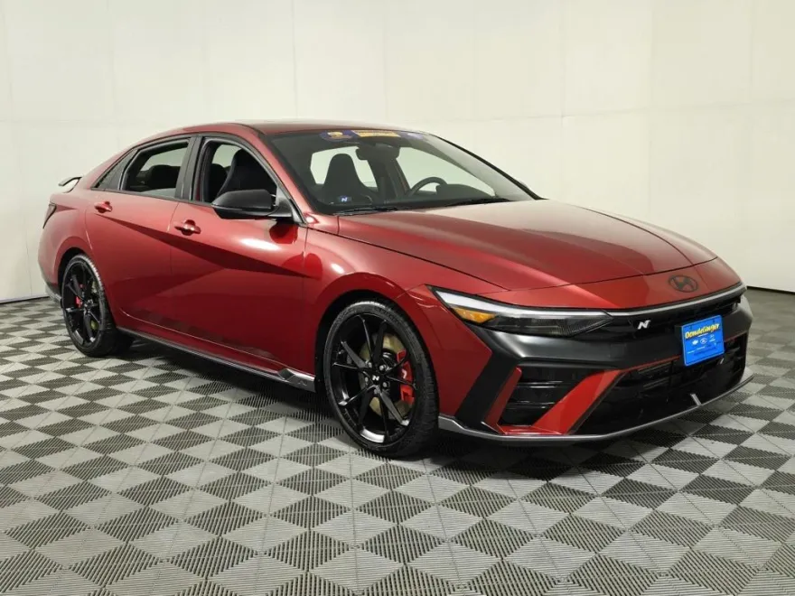2025 Hyundai Elantra N photo 1