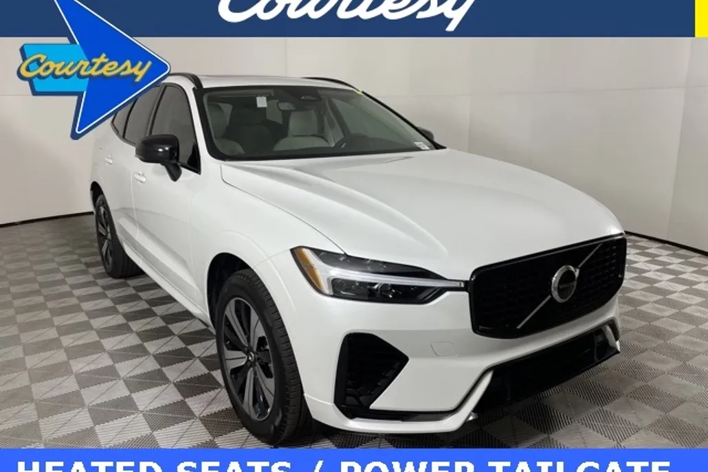 2024 Volvo XC60 Recharge T8 Core photo 1