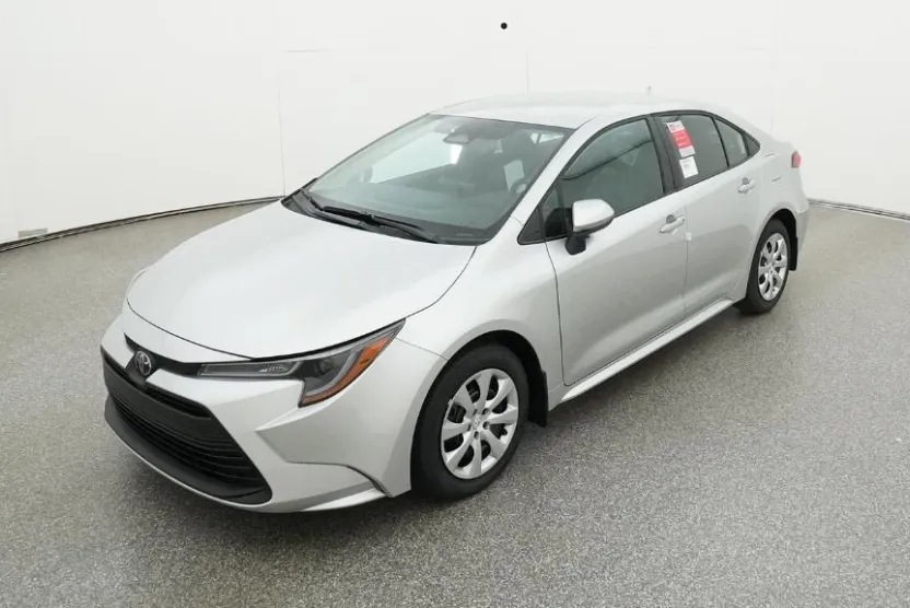 2026 Toyota Corolla LE photo 1