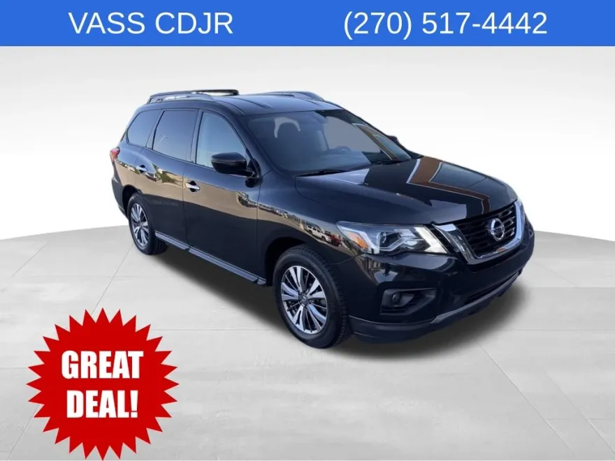 2020 Nissan Pathfinder SV photo 1
