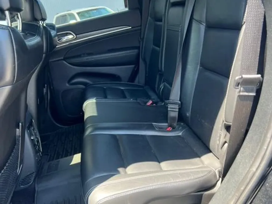 2017 Jeep Grand Cherokee Limited photo 10