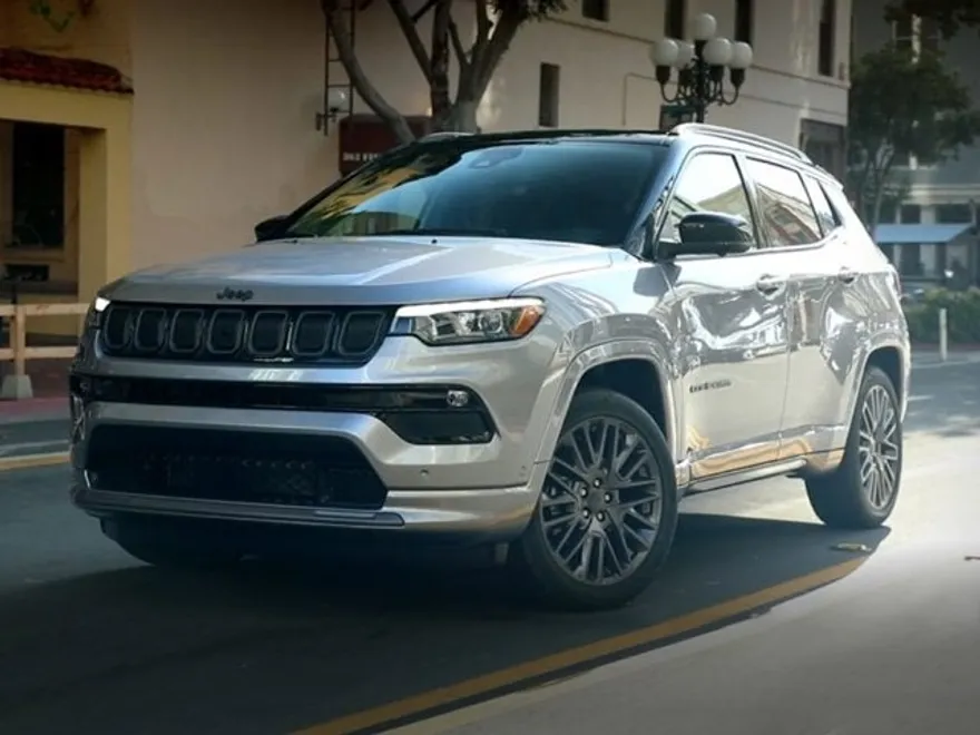 2022 Jeep Compass Limited photo 1