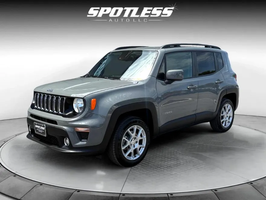 2021 Jeep Renegade Latitude photo 1