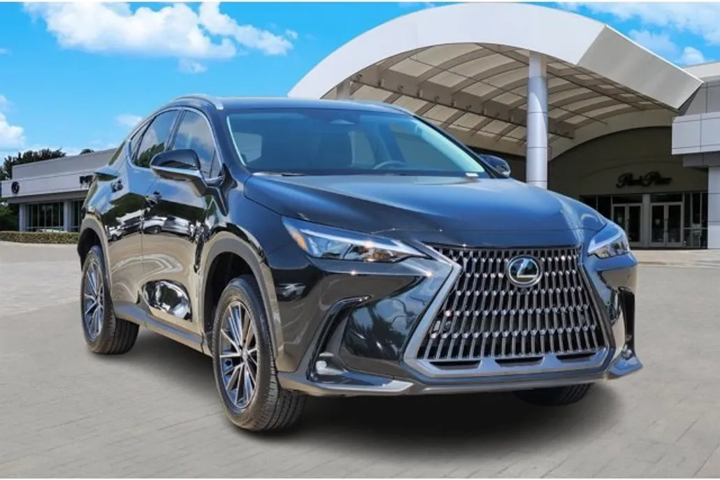 2026 Lexus NX 350h Premium photo 1