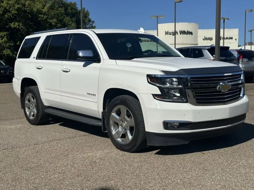 2016 Chevrolet Tahoe LTZ photo 1