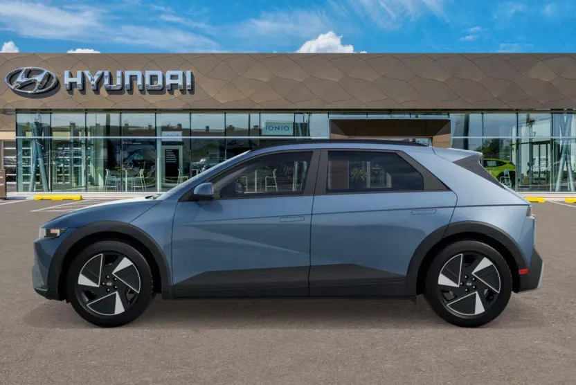 2025 Hyundai Ioniq 5 SEL photo 1