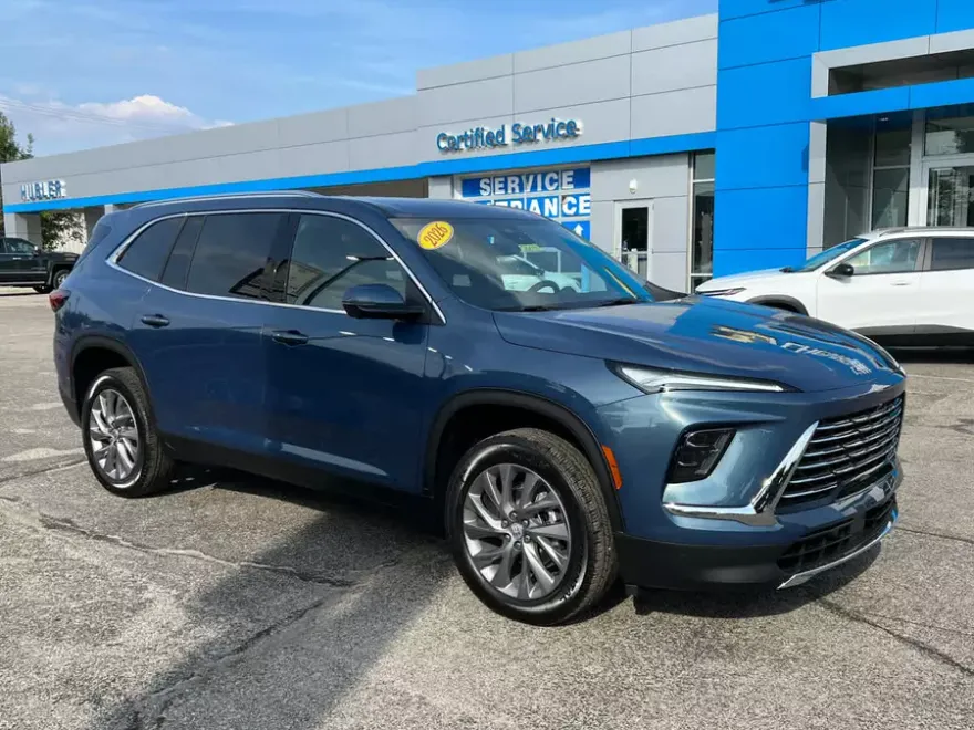 2026 Buick Enclave Preferred photo 1