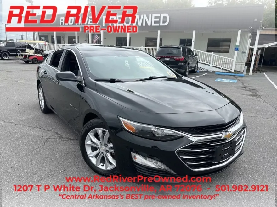 2023 Chevrolet Malibu 1LT photo 1