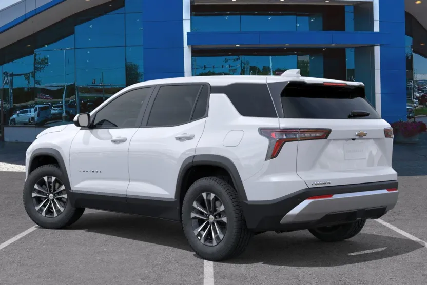 2026 Chevrolet Equinox LT photo 1