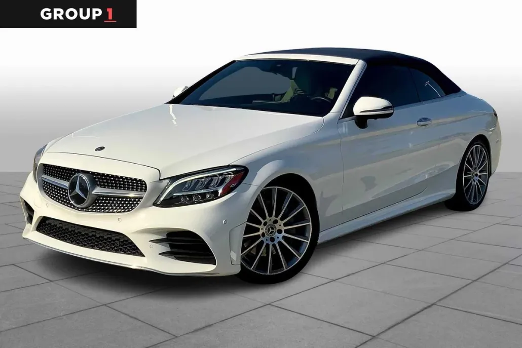 2019 Mercedes Benz C 300 photo 1