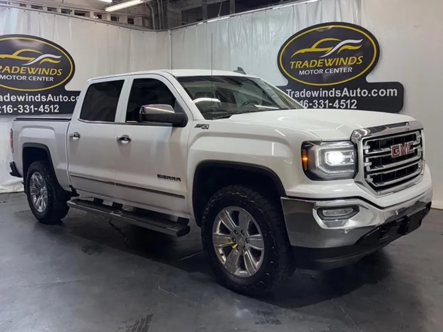 2017 Gmc Sierra 1500 SLT photo 1