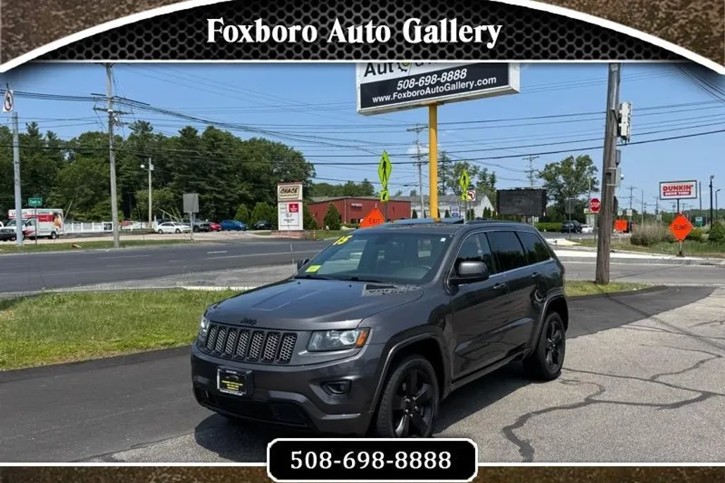 2015 Jeep Grand Cherokee Altitude photo 1