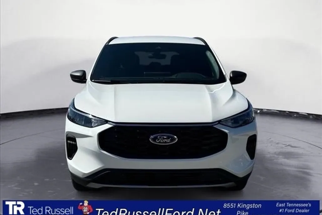 2025 Ford Escape ST-Line photo 1