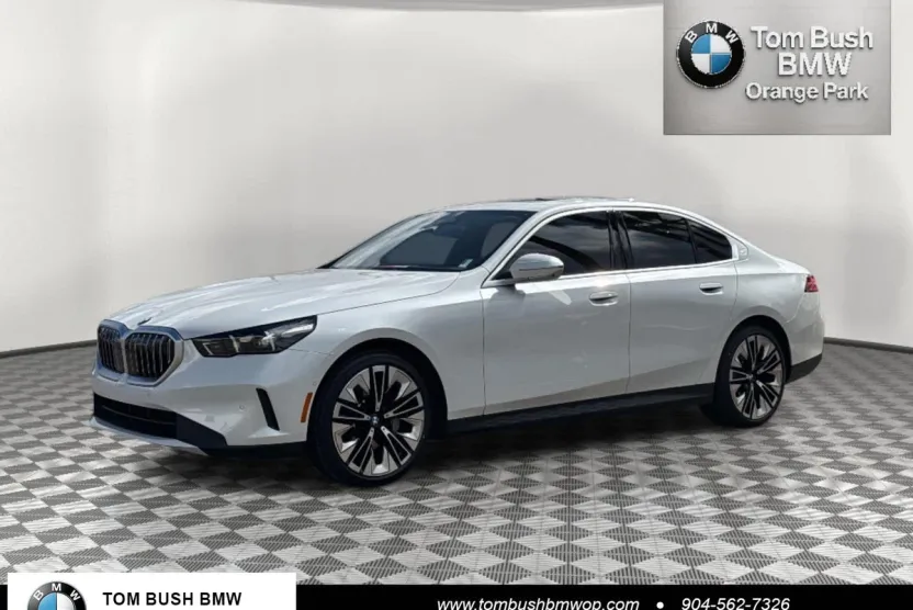 2025 Bmw 530i photo 1