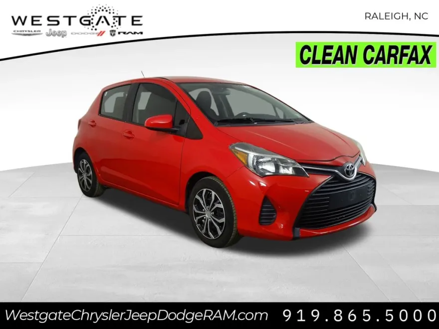 2015 Toyota Yaris L photo 1