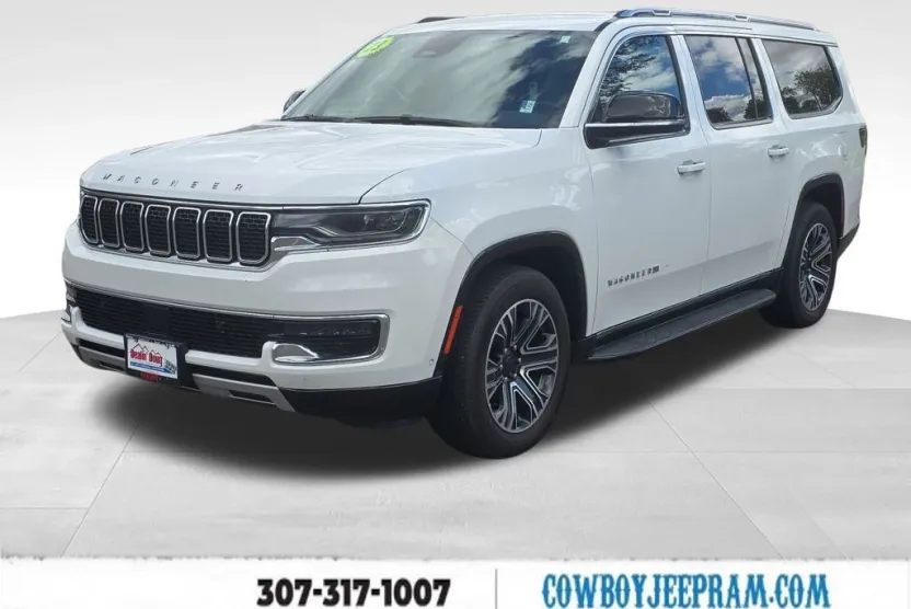 2023 Jeep Wagoneer L Series II photo 1