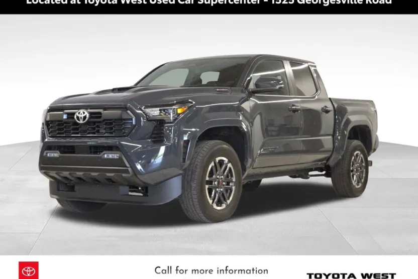 2025 Toyota Tacoma TRD Sport photo 1