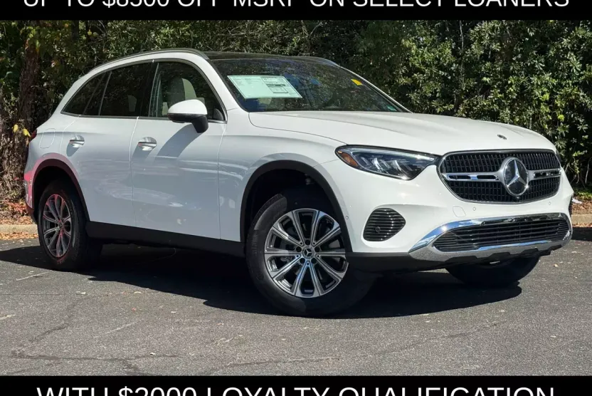 2026 Mercedes Benz GLC 300 4MATIC photo 1