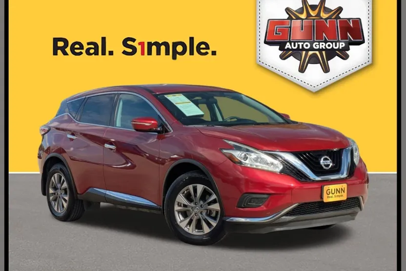 2015 Nissan Murano S photo 1