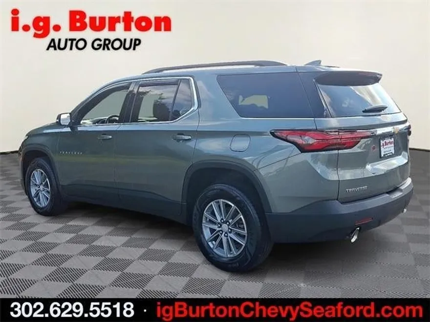 2023 Chevrolet Traverse Cloth photo 1