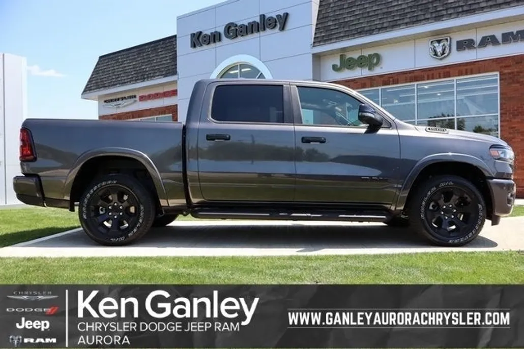 2026 Ram 1500 Big Horn Night Edition photo 1