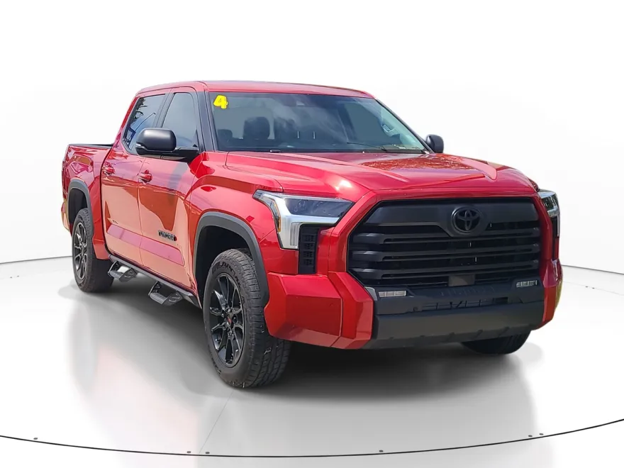2024 Toyota Tundra SR5 photo 1