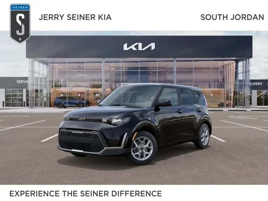 2025 Kia Soul LX photo 1