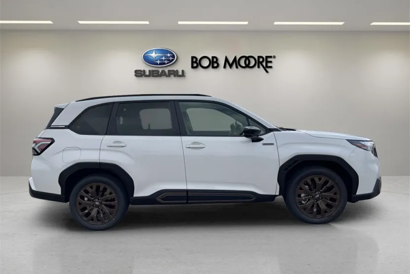 2025 Subaru Forester Sport photo 1