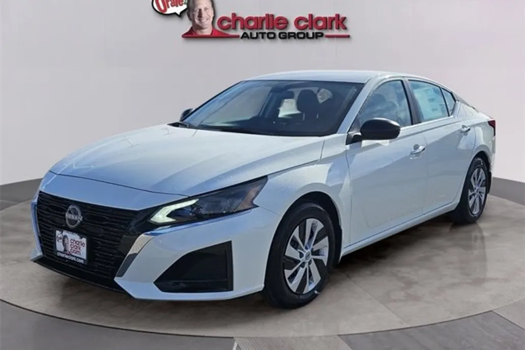 2025 Nissan Altima 2.5 S photo 1