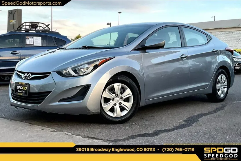 2016 Hyundai Elantra SE photo 1