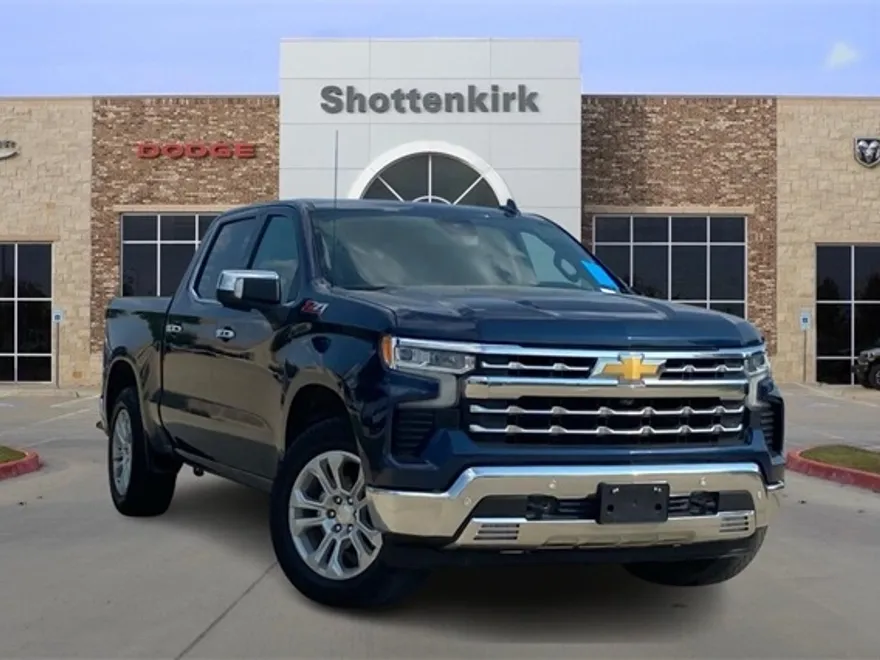 2023 Chevrolet Silverado 1500 LTZ photo 1