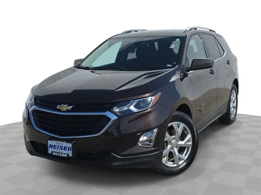 2020 Chevrolet Equinox LT photo 1