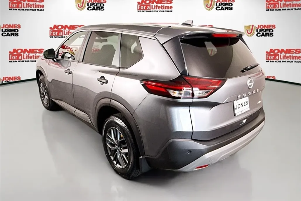 2023 Nissan Rogue S photo 1