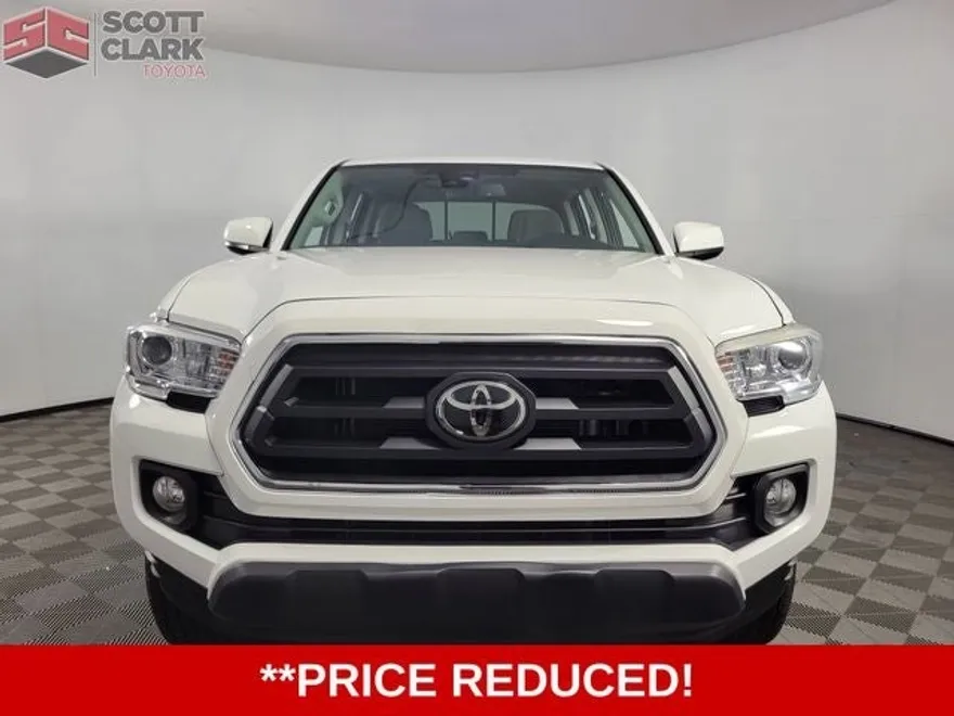 2023 Toyota Tacoma SR5 V6 photo 1