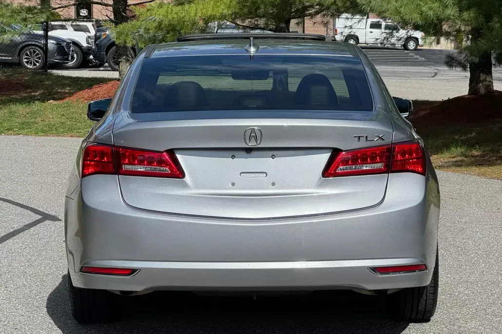 2020 Acura TLX 2.4L Technology photo 1
